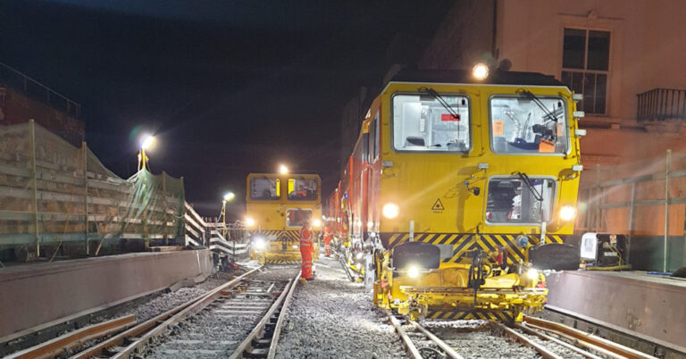 South Rail Systems Alliance Blockade for Brixton Station | Colas Rail UK